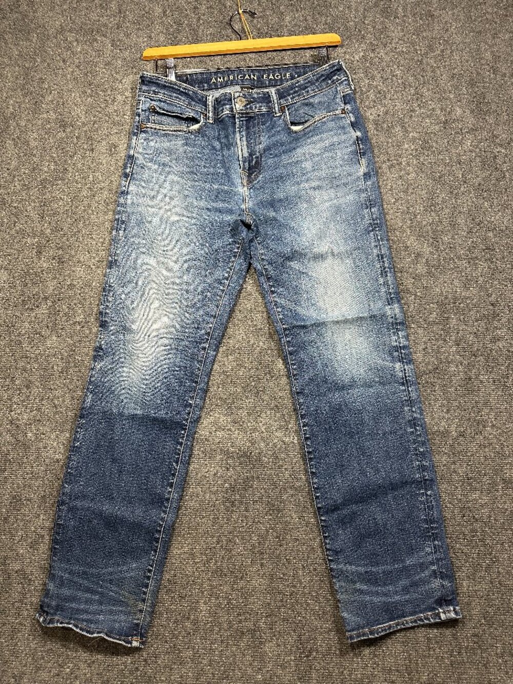 American Eagle Jeans Mens 32 Original Straight Cotton Stretch Pockets Frayed Hem